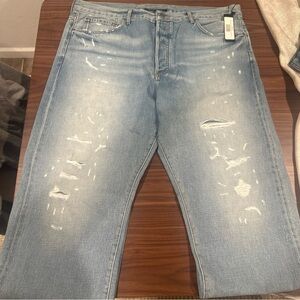 Cout De La Liberté Distressed Denim